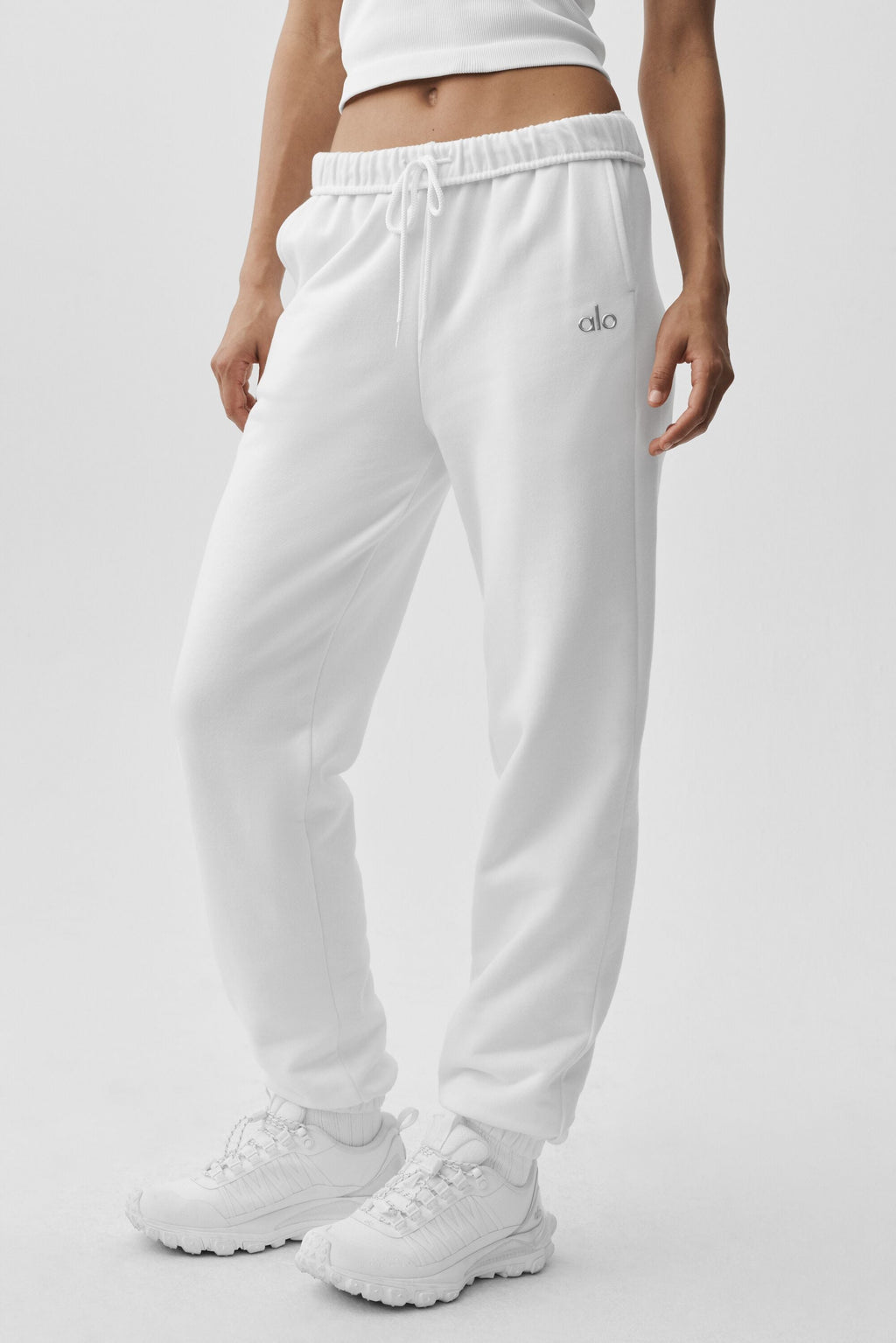 Accolade Sweatpant - White